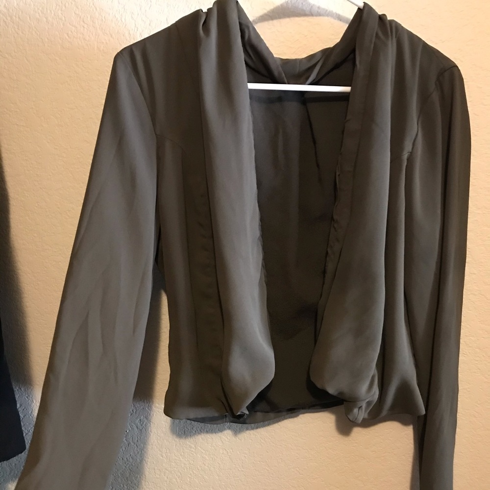Army green light jacket/cover up